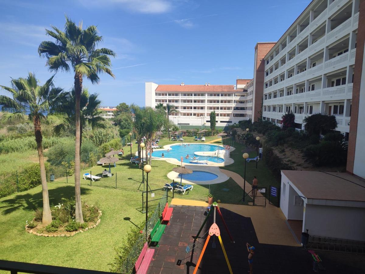 Apartamento Junto A La Playa Zona Tranquila Manilva Exterior foto